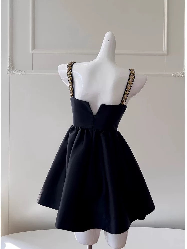 Cute A line Spaghetti Straps Black Satin Homecoming Dresses Birthday Outfits