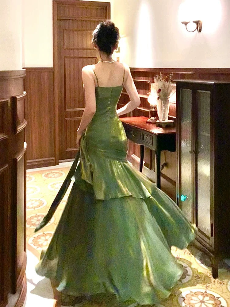 Pretty Sheath Spaghetti Straps Green Ruffles Long Prom Dresses