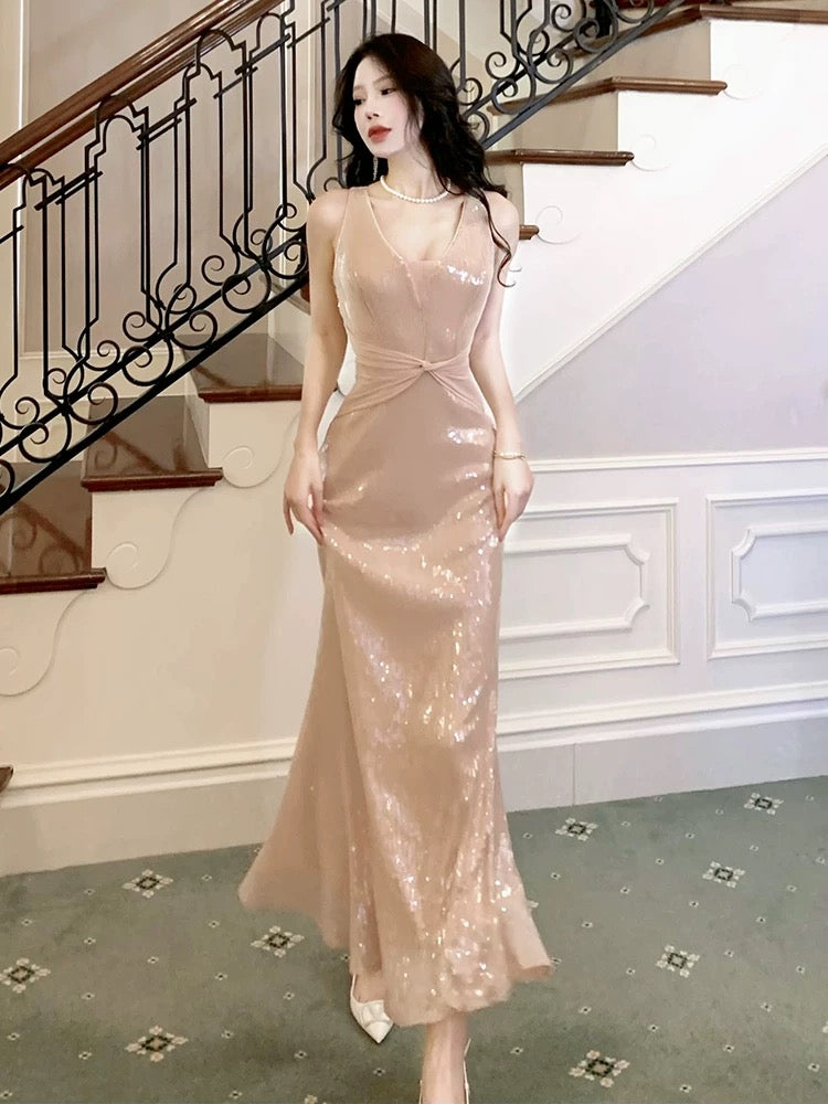 Gorgeous Mermaid V Neckline Sequin Champagne Long Prom Dresses Evening Dress
