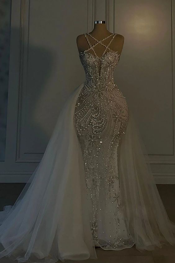 Romantic Wedding Dress Long Mermaid V Neck Spaghetti Strap With Beadings