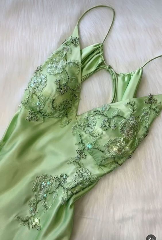 Gorgeous A Line Spaghetti Straps Mint Green Long Lace Prom Dresses Evening Dress