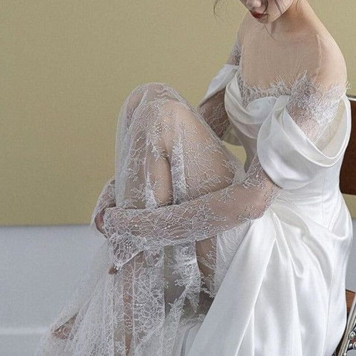 Romantic A line Scoop Neckline Lace Long Wedding Dresses