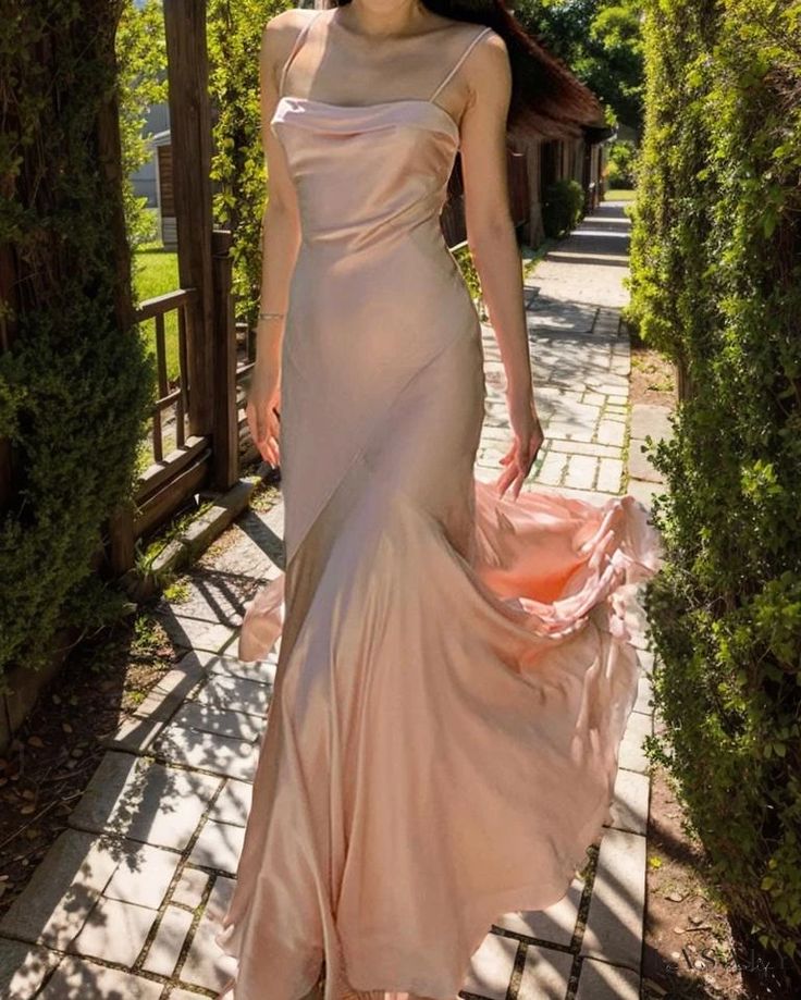 Mermaid Spaghetti Straps Sleeveless Ruffles Pink Prom Dresses