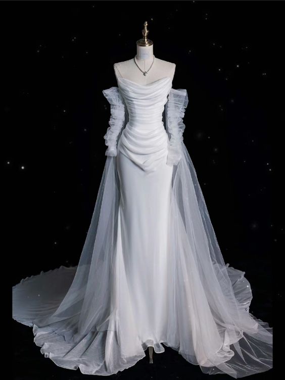 Elegant Mermaid Off The Shoulder Tulle Wedding Dress