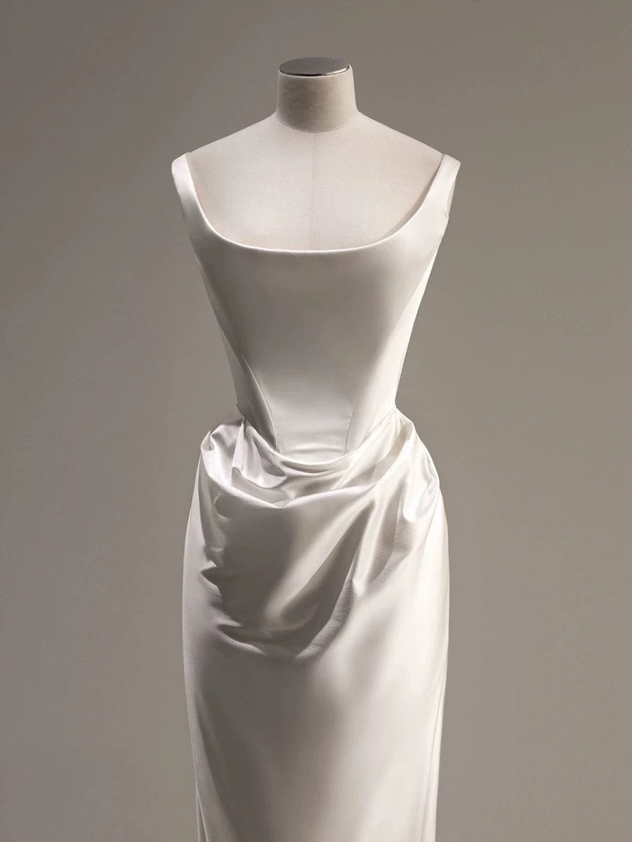 Chic Sheath Square Neckline Sleeveless White Satin Wedding Dresses With Ruffles