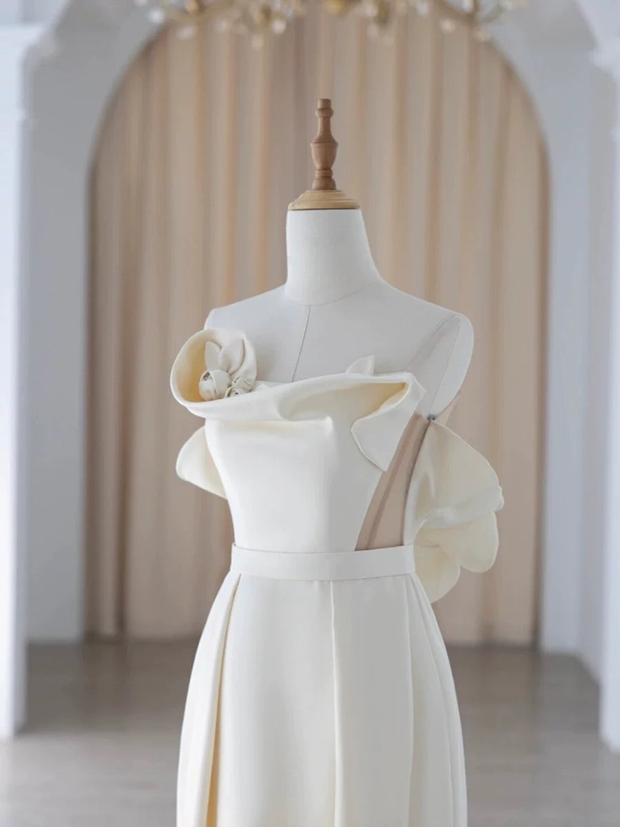 Chic Sheath Strapless Sleeveless Ivory Satin Wedding Dresses With Ruffles