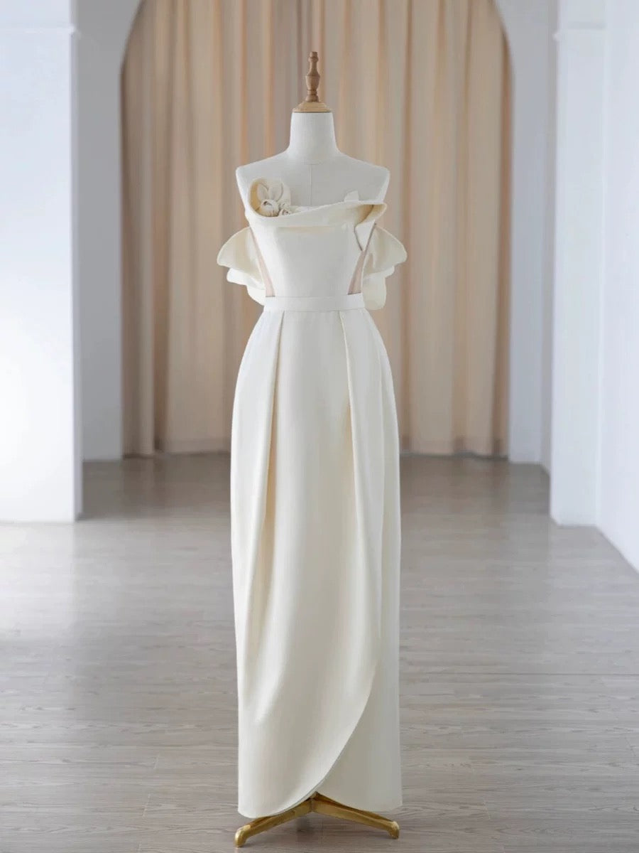 Chic Sheath Strapless Sleeveless Ivory Satin Wedding Dresses With Ruffles