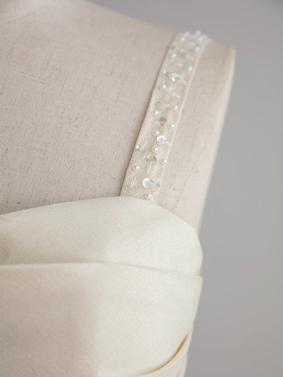 Chic High Low Straps Sleeveless Ivory Satin Wedding Dresses With Ruffles