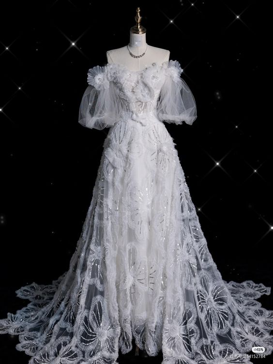 Elegant A Line Straps Tulle Sequin Long Wedding Dresses