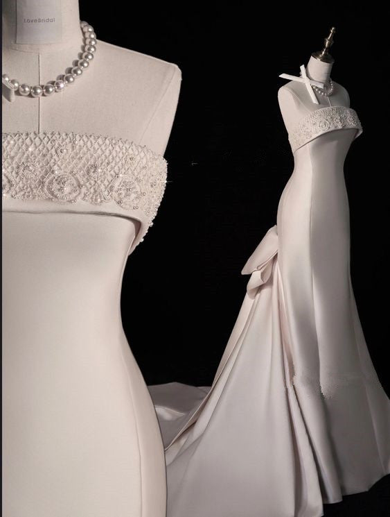 Elegant Mermaid Strapless Satin Long Wedding Dresses With Bowknot