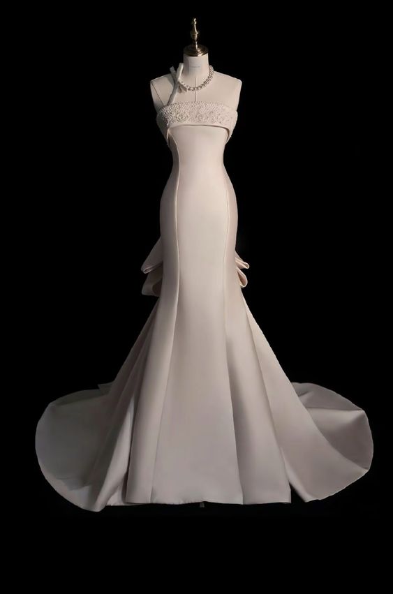 Elegant Mermaid Strapless Satin Long Wedding Dresses With Bowknot