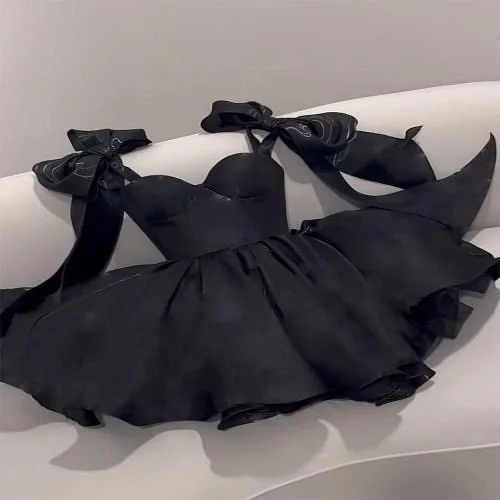 Simple A Line Straps Short Black Homecoming Dress