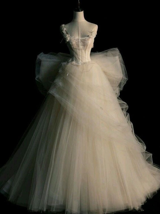 Elegant Ball Gown Straps Long Tulle Wedding Dresses With Flowers