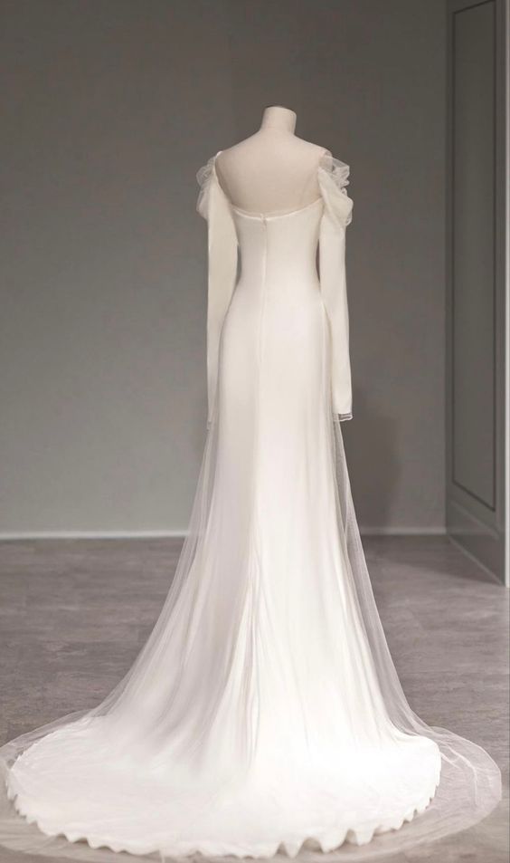 Elegant Mermaid Square Neckline Tulle Long Wedding Dresses