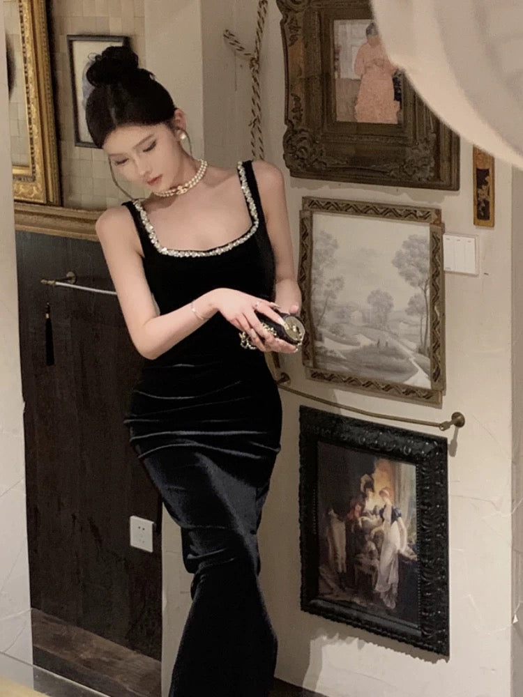 Vintage Sheath Straps Black Velvet Long Evening Dress Prom Dresses