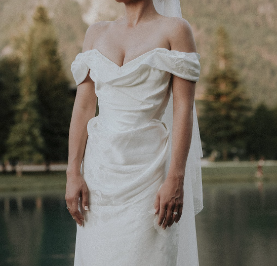 Pretty Sheath Off The Shoulder White Satin Long Prom Dresses Party Evening Dress