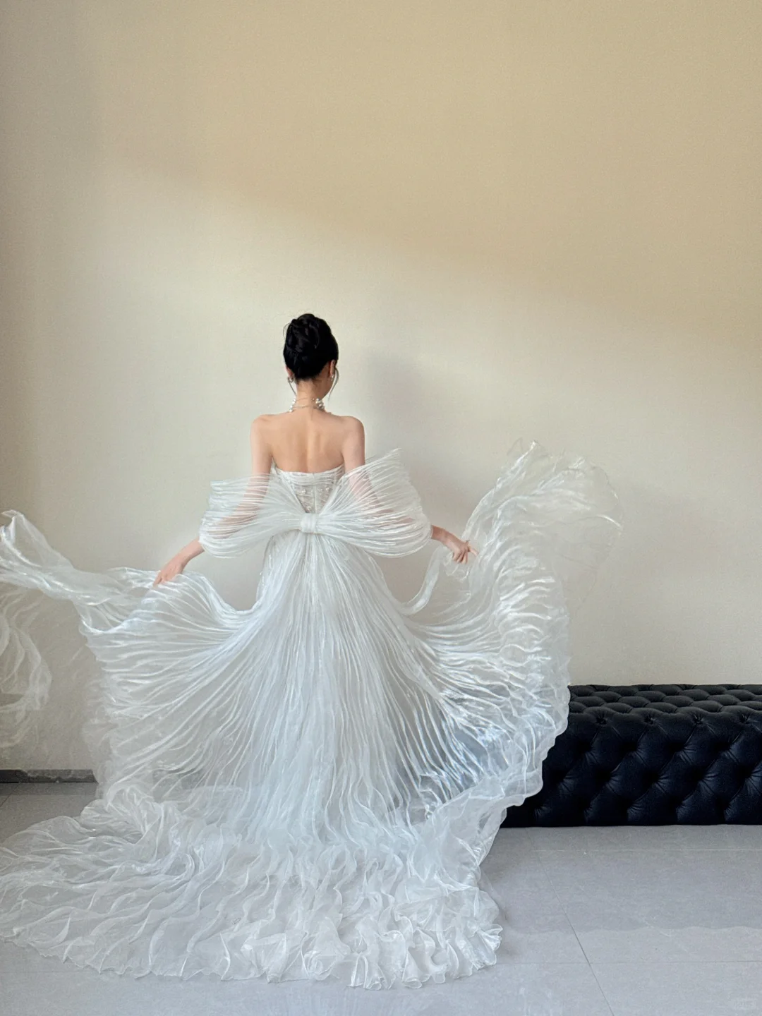 Unique A Line Off The Shoulder White Tulle Beaded Ruffles Long Wedding Dresses
