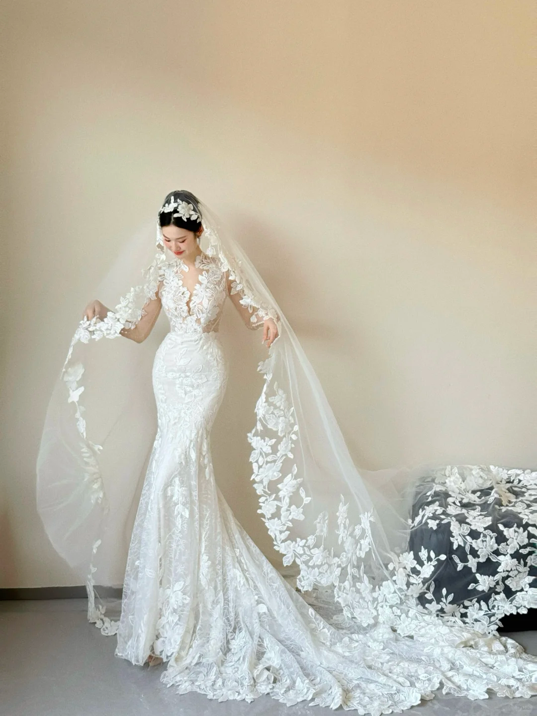 Dreamy White Mermaid Tulle Lace Applique With Veil Long Wedding Dresses