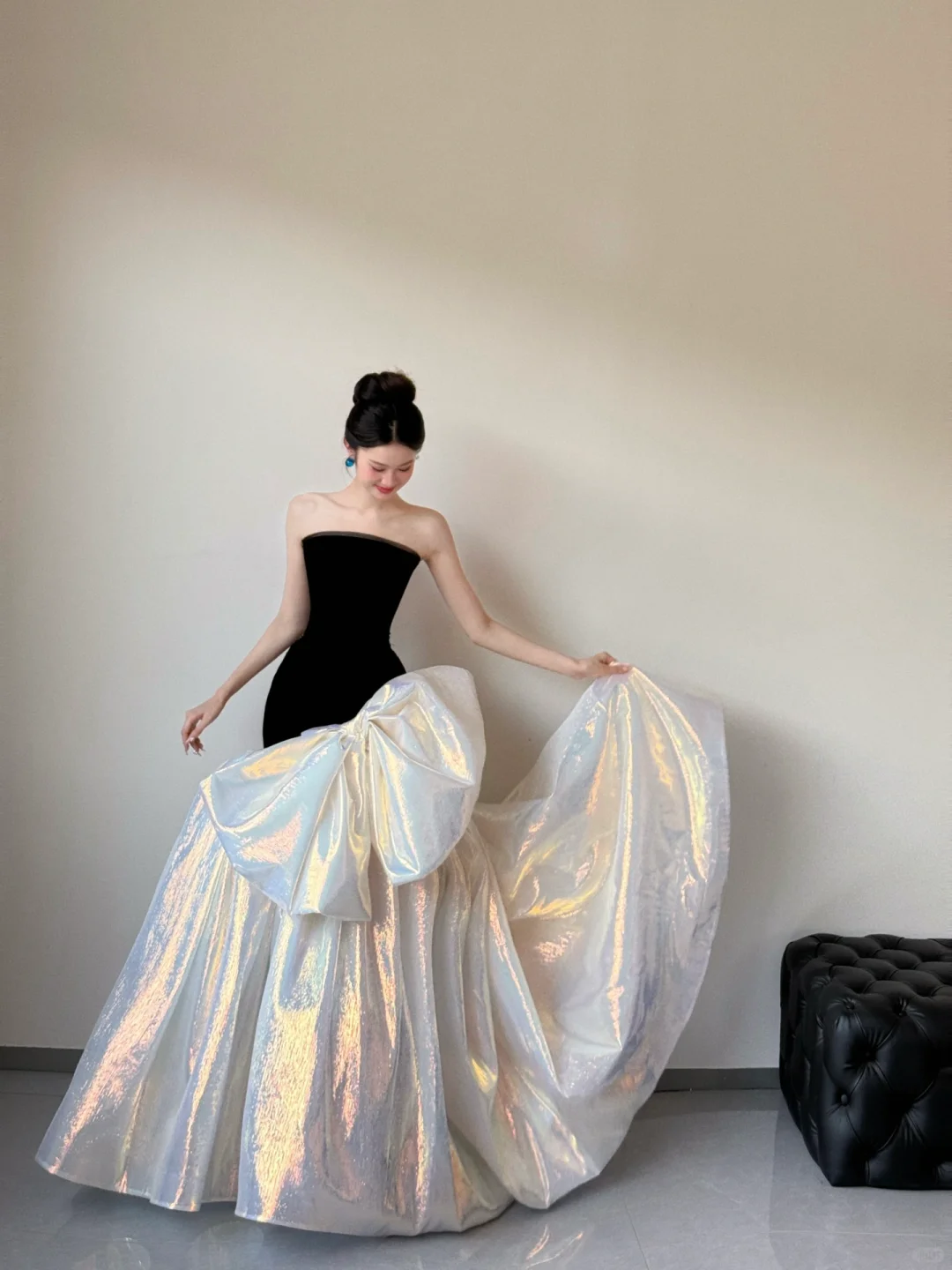 Gorgeous Mermaid Strapless Satin Long Prom Dresses