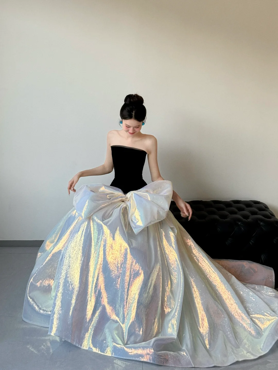 Gorgeous Mermaid Strapless Satin Long Prom Dresses