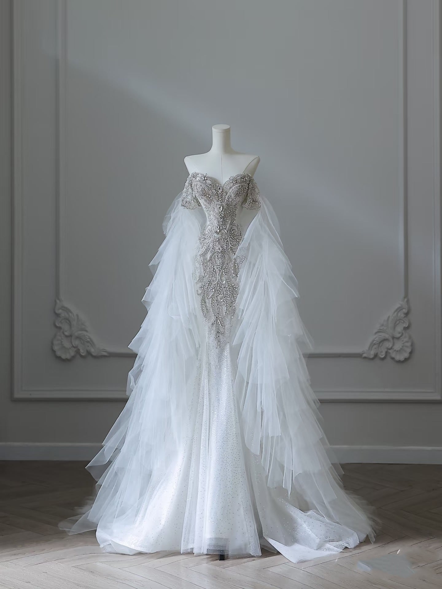 Modest Mermaid Off The Shoulder White Tulle Long Wedding Dresses Brides Dress