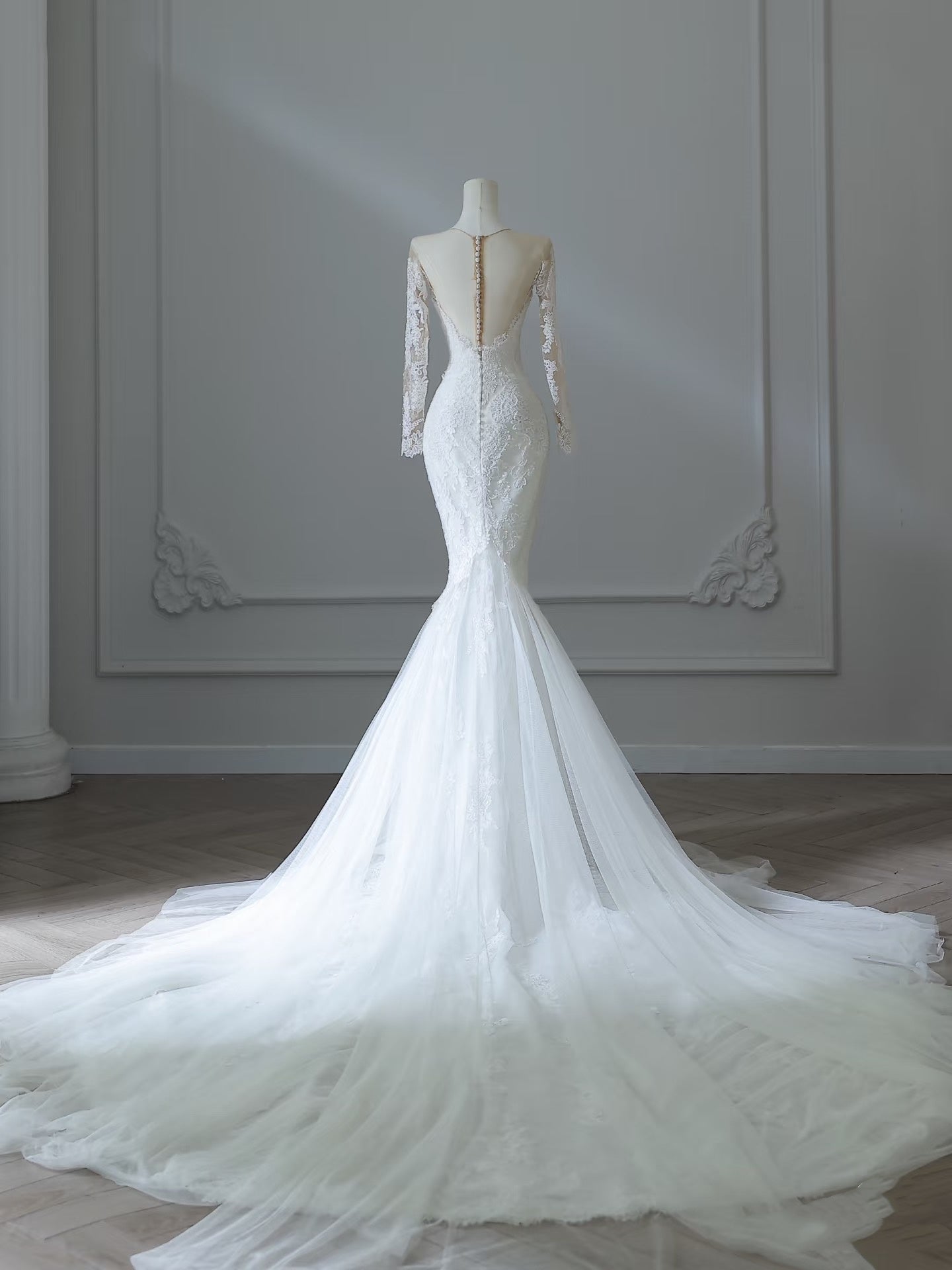 Unique Mermaid Scoop Neckline Long Sleeves Wedding Dresses White Brides Dress