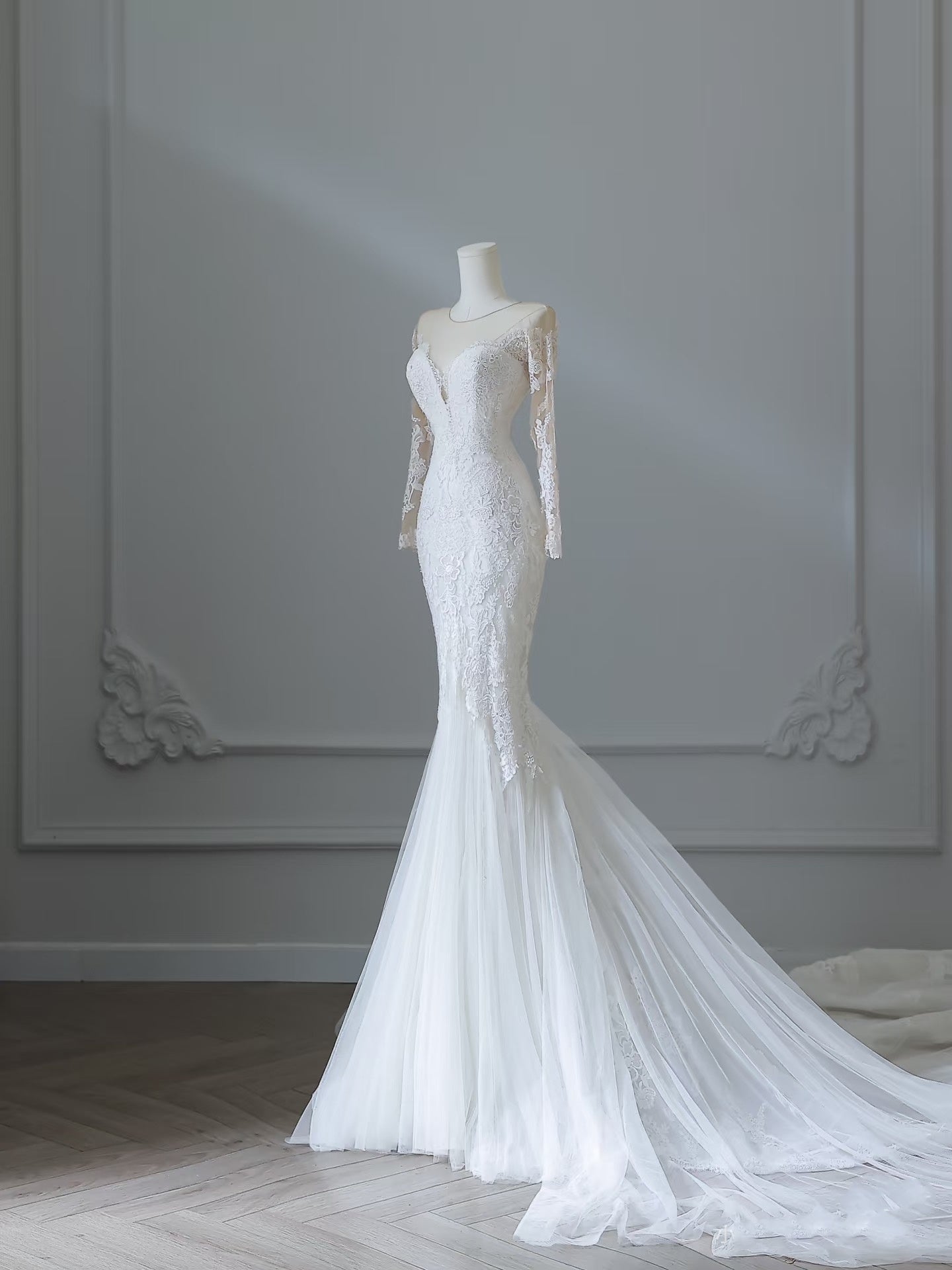 Unique Mermaid Scoop Neckline Long Sleeves Wedding Dresses White Brides Dress