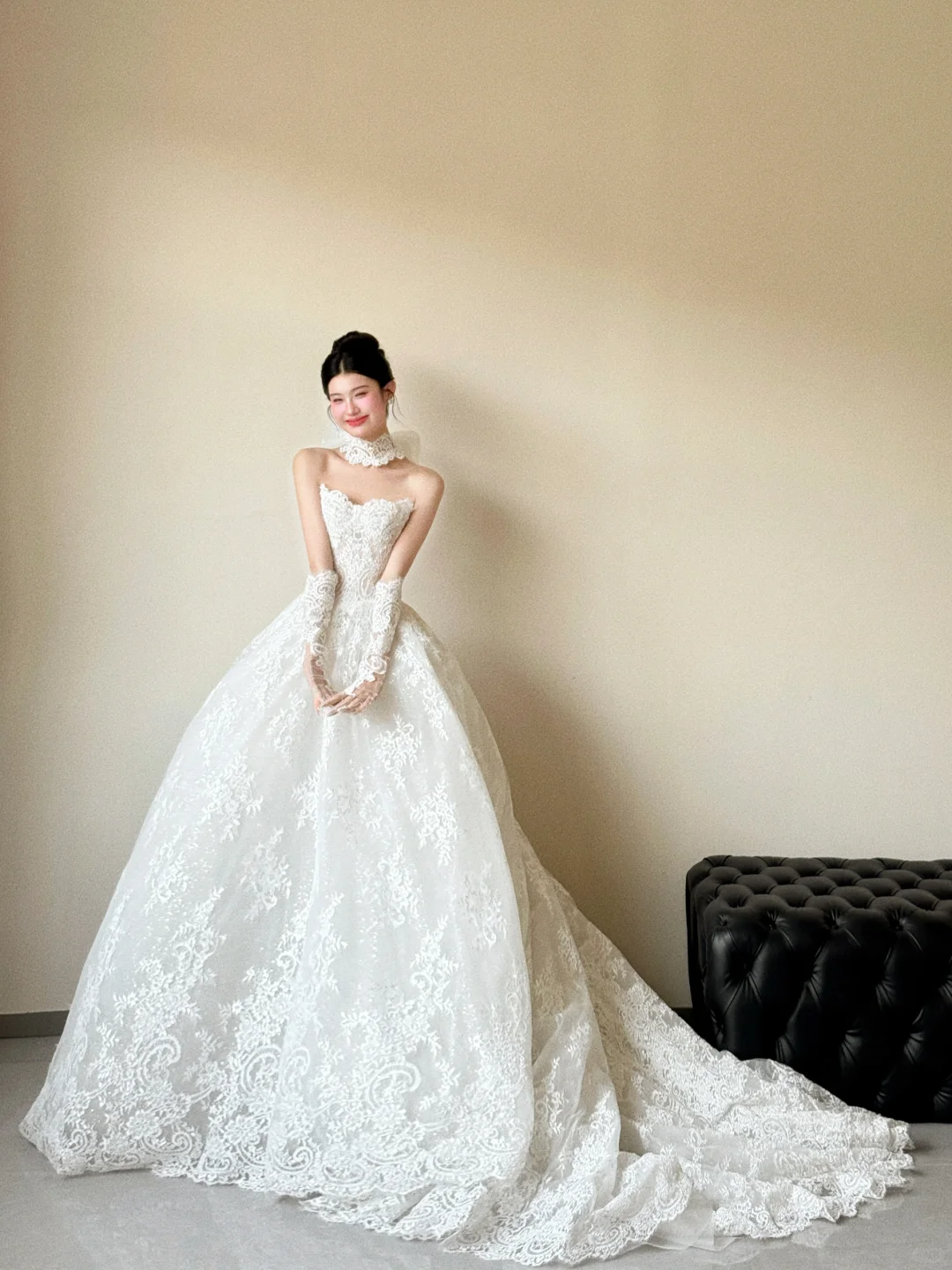 Dreamy Ball Gown Strapless White Lace With Gloves Long Wedding Dresses