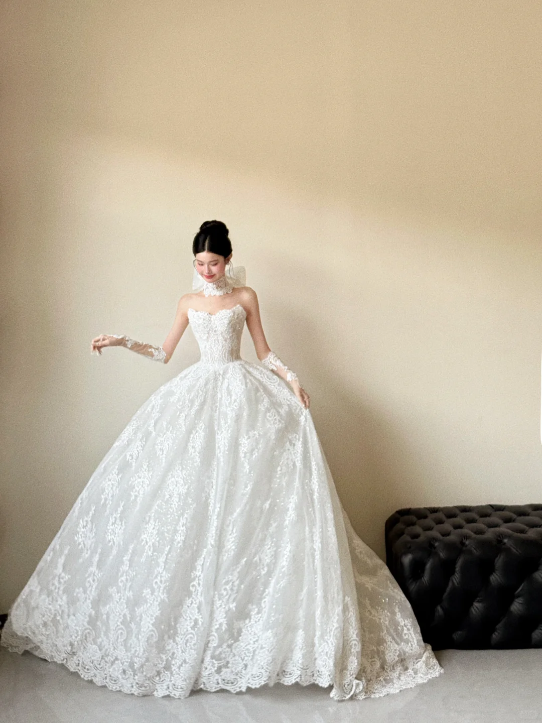 Dreamy Ball Gown Strapless White Lace With Gloves Long Wedding Dresses