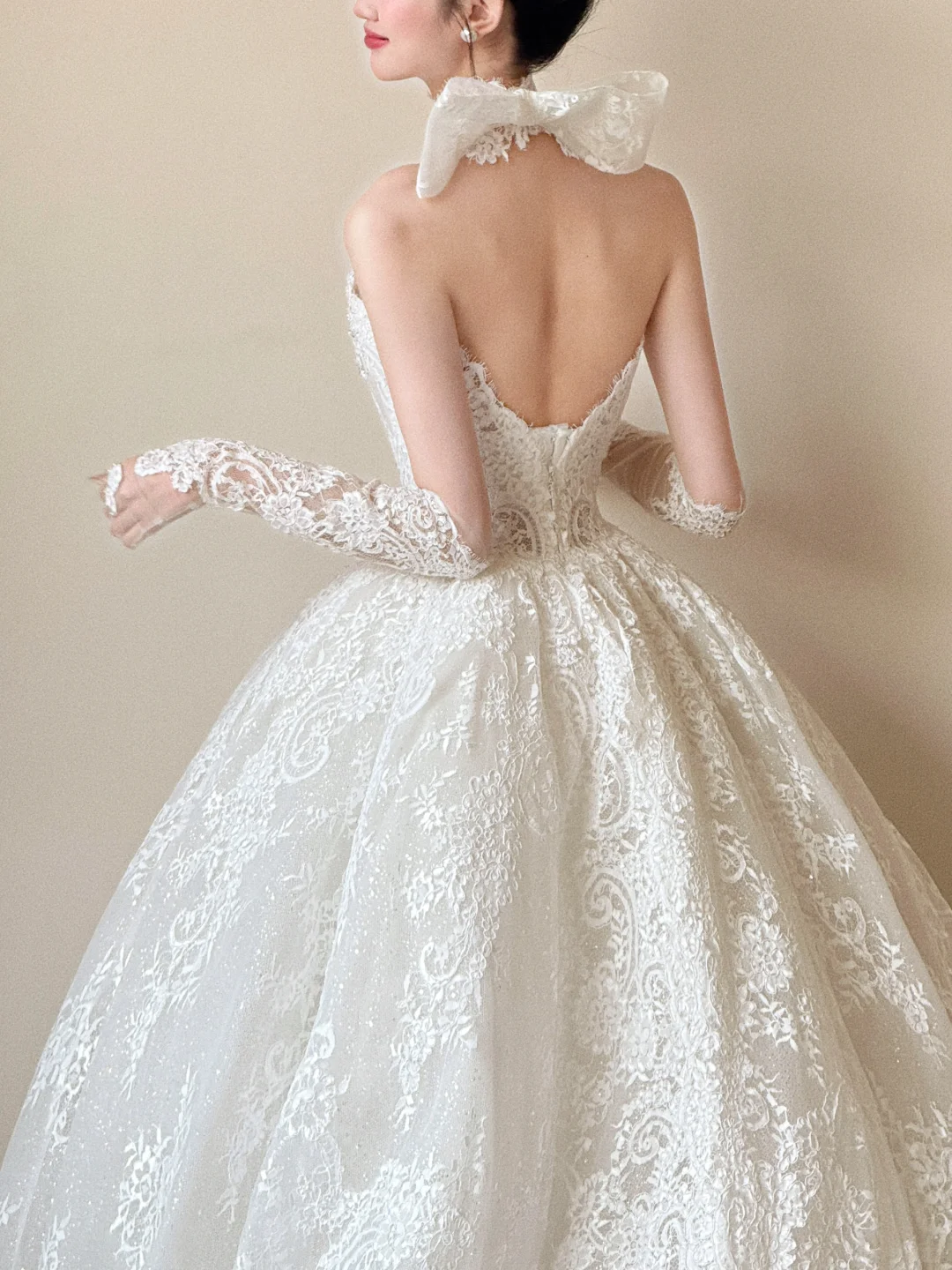 Dreamy Ball Gown Strapless White Lace With Gloves Long Wedding Dresses