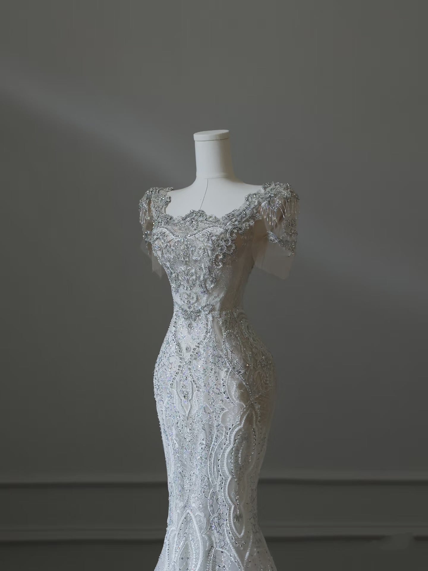 Unique Mermaid Square Neckline Short Sleeves Wedding Dresses White Brides Dress