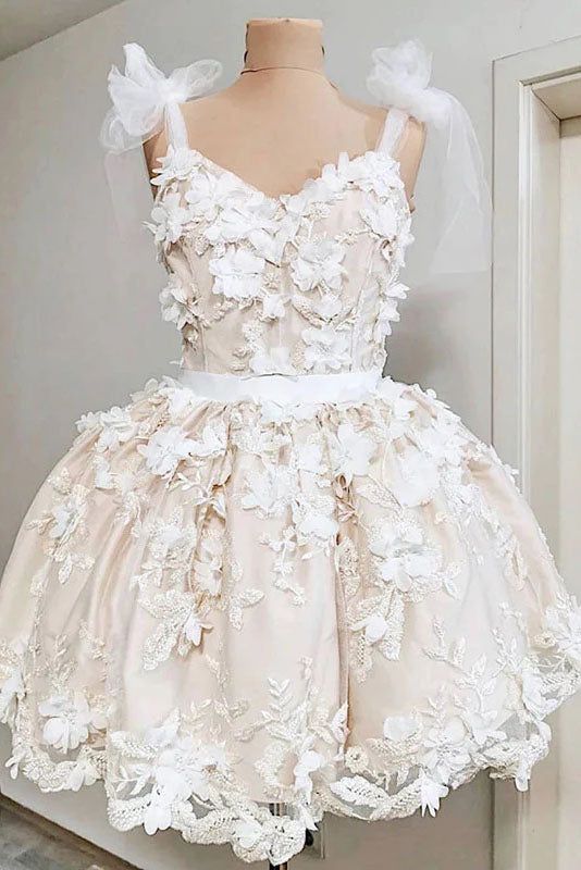 Gorgeous Straps Lace Appliques Cute Homecoming Dress