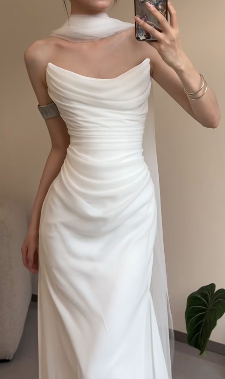 Elegant Mermaid Strapless Satin Pleated Long Wedding Dresses