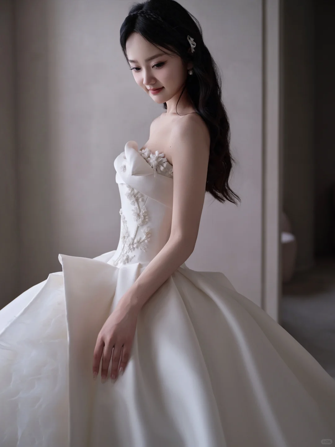 Timeless Ball Gown Strapless Satin Applique Tulle Long Wedding Dresses