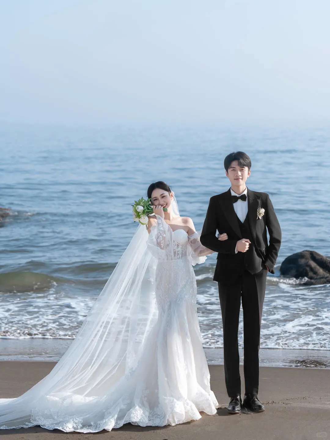 Unique Mermaid Off The Shoulder White Satin Tulle Applique Long Sleeve With Veil Long Wedding Dresses