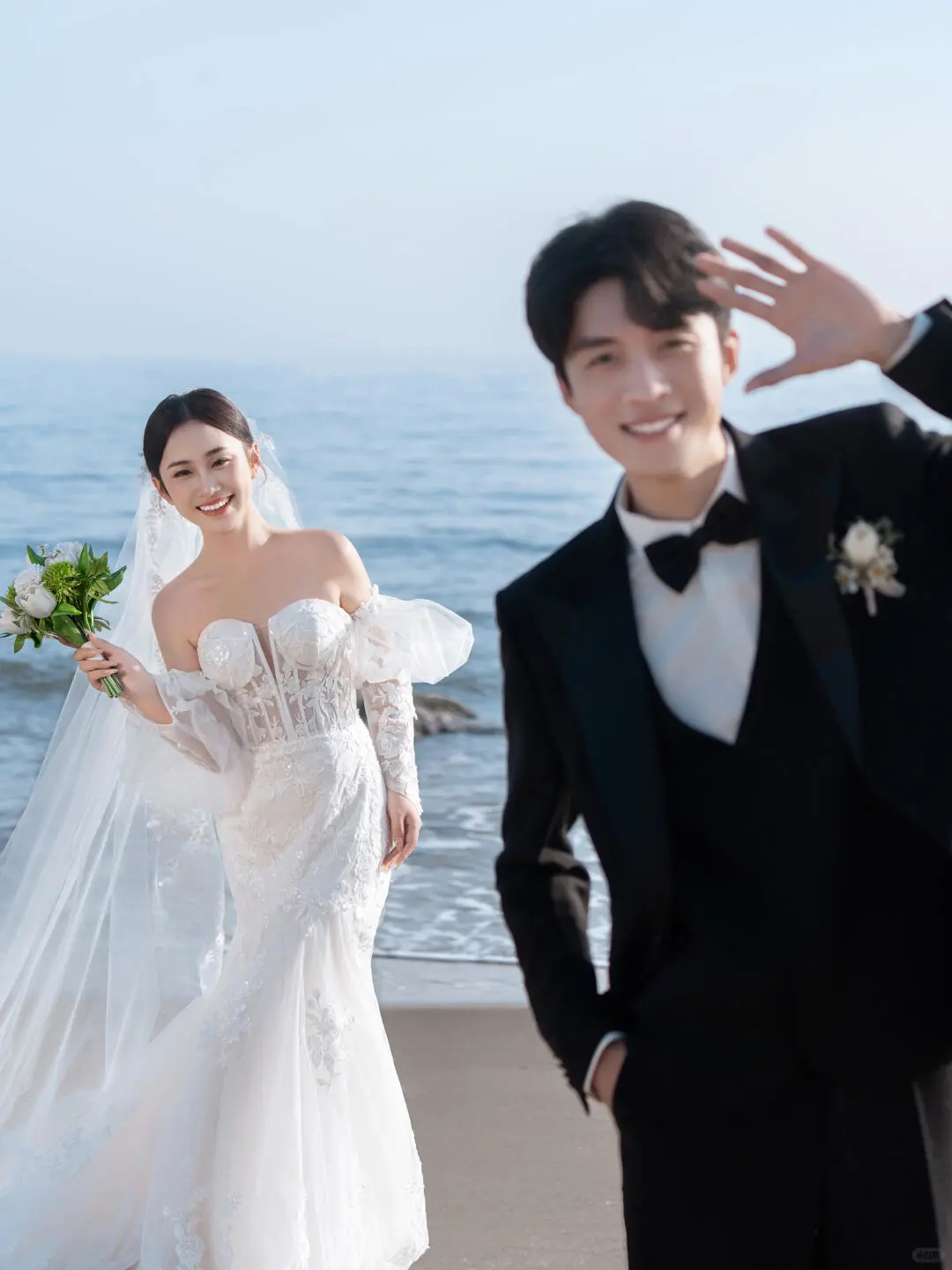 Unique Mermaid Off The Shoulder White Satin Tulle Applique Long Sleeve With Veil Long Wedding Dresses