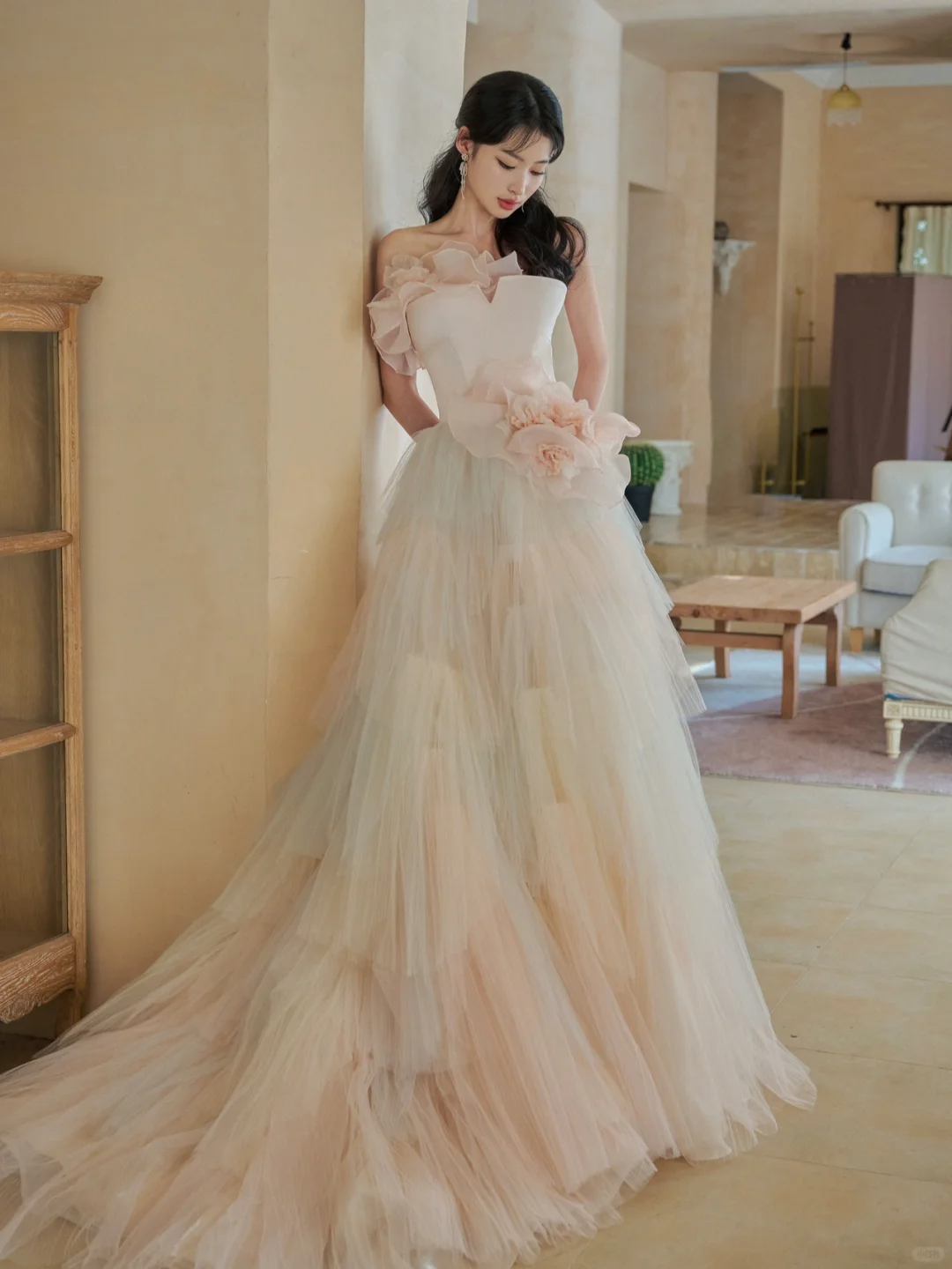 Elegant Ball Gown Strapless Satin Tulle Long Wedding Dresses