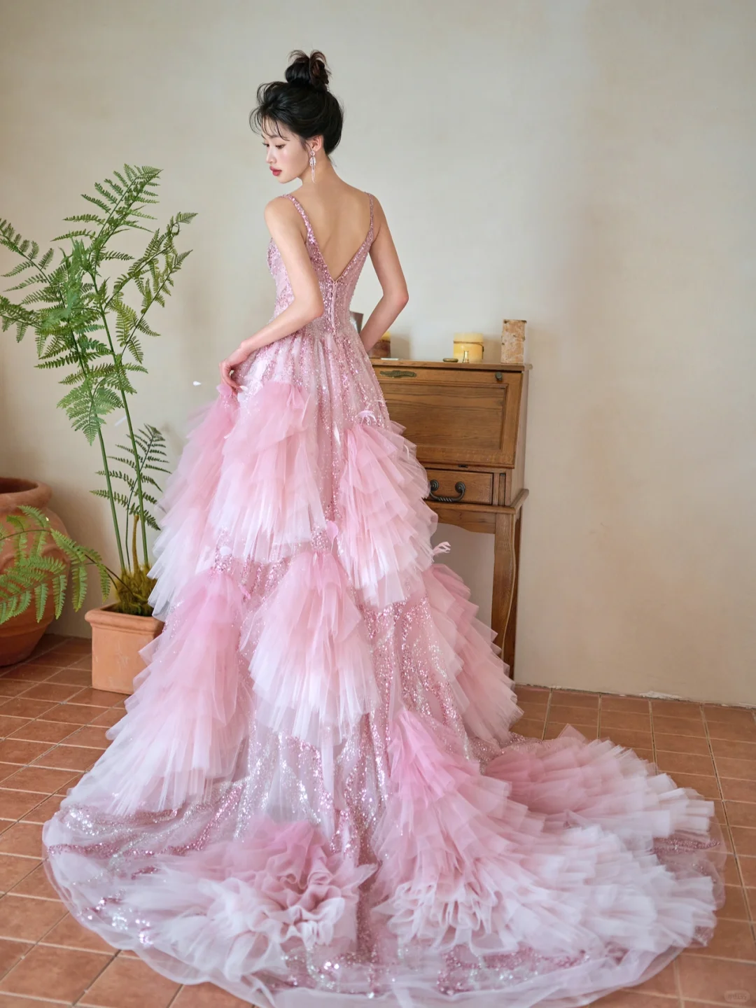 Pretty Summer Ball Gown Spaghetti Straps Pink Tulle Sequin Long Prom Dresses