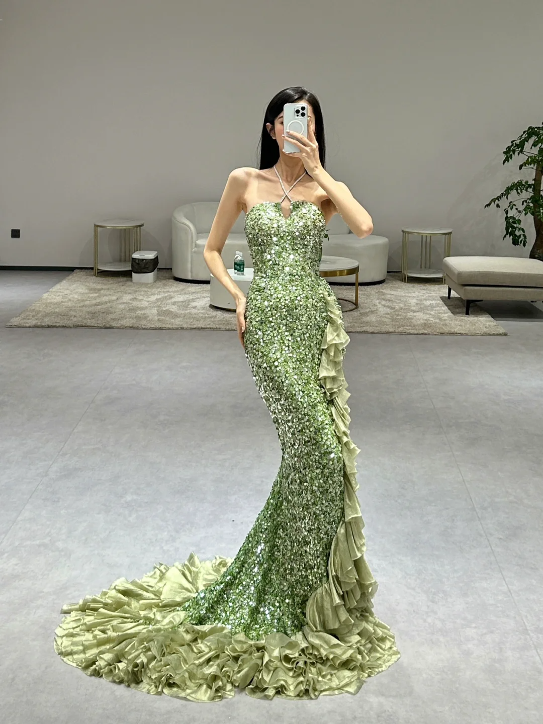 Green Elegant Mermaid Halter Satin Sequin Slit Long Prom Dresses