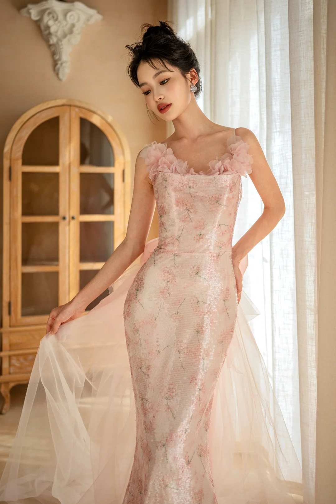 Pretty Mermaid Spaghetti Straps Pink Tulle Sequin Long Prom Dresses