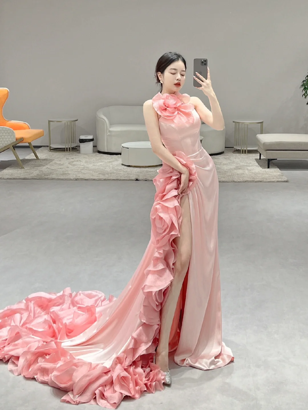 Stunning Mermaid Halter Pink Satin Flowers Long Prom Dresses