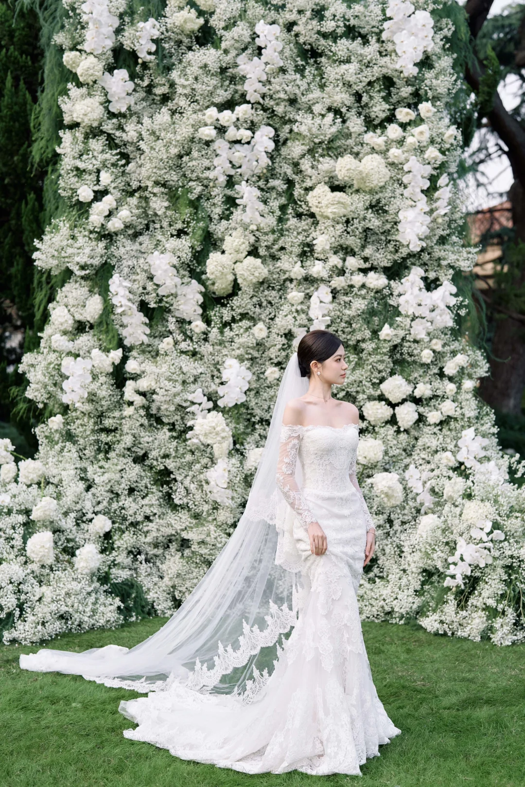 Vintage Mermaid Off The Shoulder White Tulle Lace Long Sleeves With Veil Long Wedding Dresses