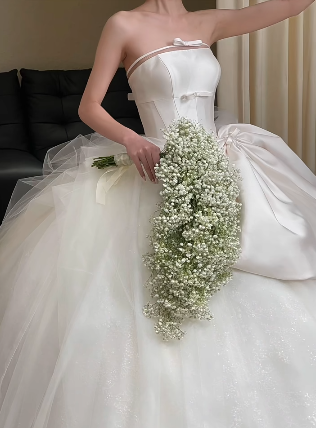 Unique Ball Gown Strqpless Satin Tulle Long Wedding Dresses