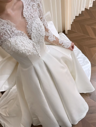 Elegant Ball Gown V Neck Satin Lace Long Sleeves With Veil Long Wedding Dresses