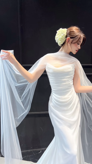 Elegant Mermaid Strapless White Chiffon Tulle Long Wedding Dresses