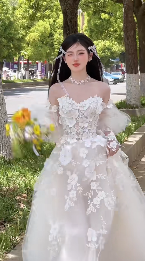 Pretty A Line Off The Shoulder Tulle Applique Long Sleeves Long Wedding Dresses