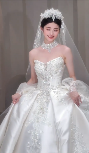 Dreamy Ball Gown Strapless Satin Applique Beaded With Veil Long Wedding Dresses