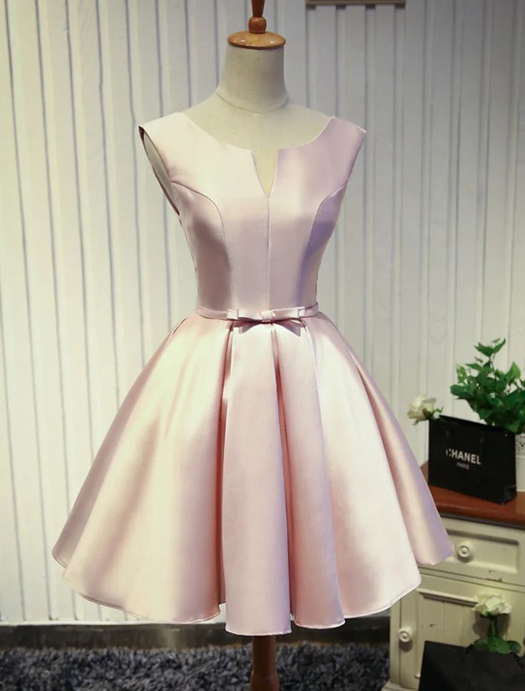 Cute A-Line Scoop Sleeveless Short Pink Cocktail Homecoming Dress