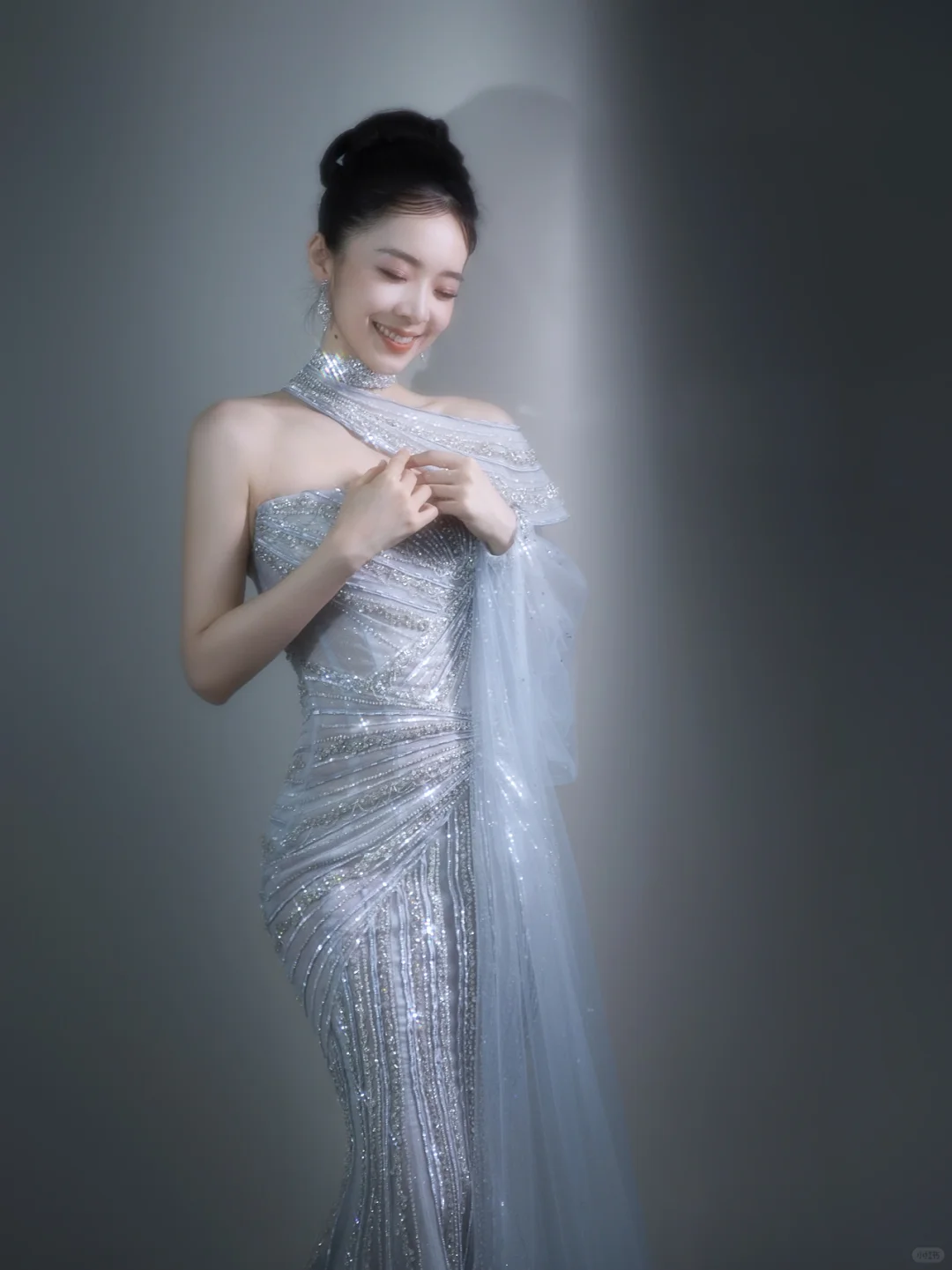 Glitter Mermaid Strapless Tulle Sequin Long Wedding Dresses
