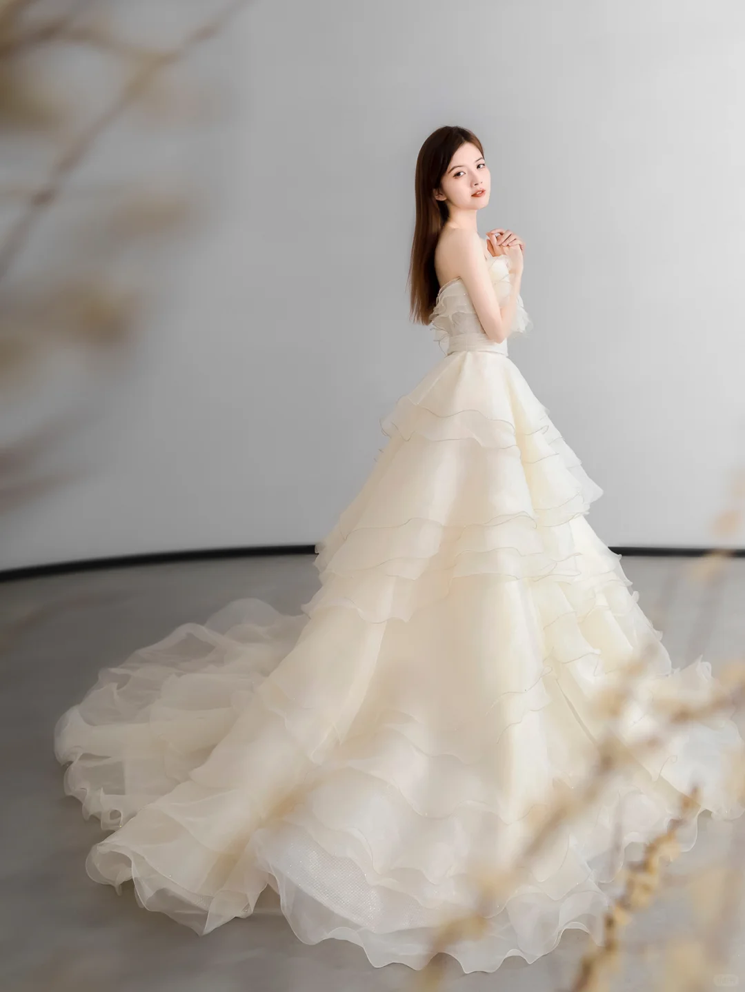 Pretty Ball Gown Strapless Chiffon Long Wedding Dresses